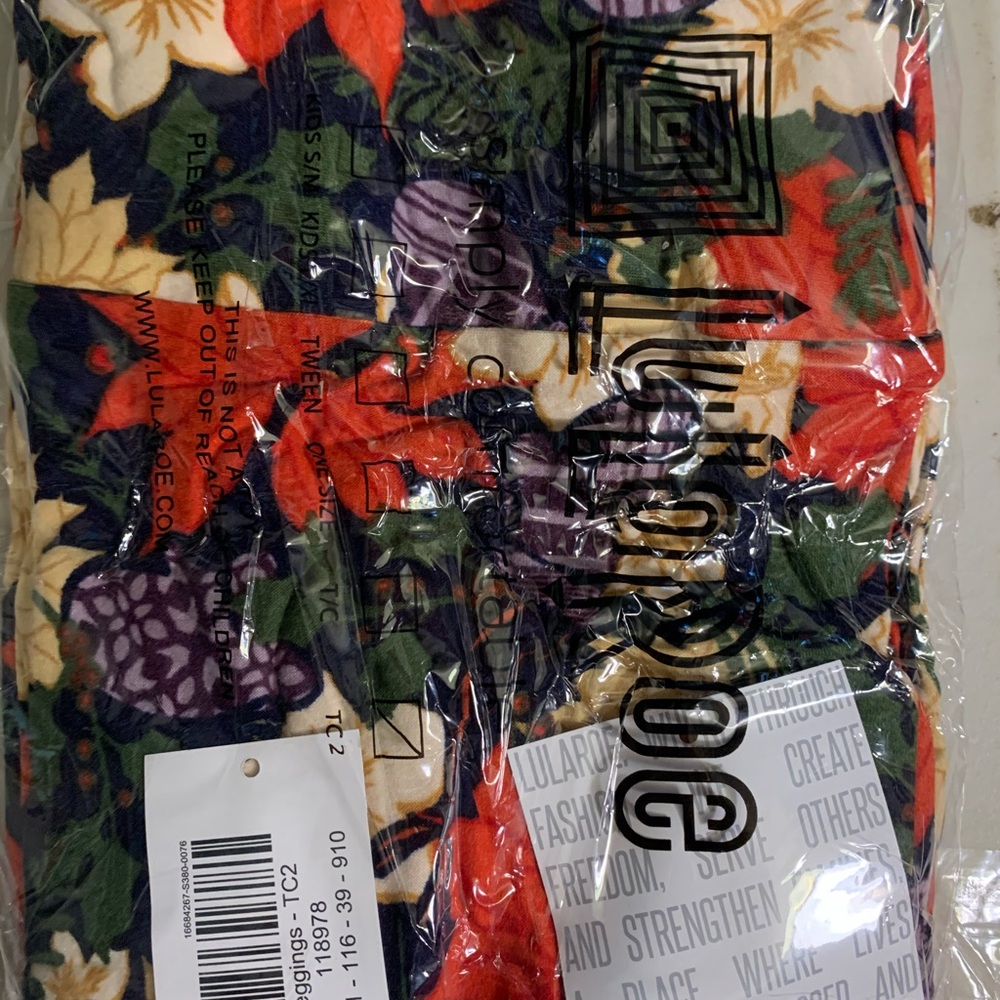 TC2 LuLaRoe holiday leggings